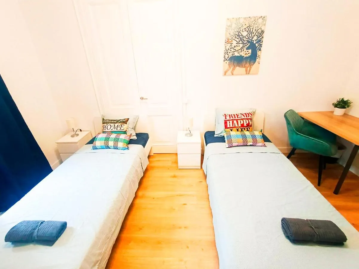 Auberge de jeunesse By Born & Gothic Rooms Barcelone Espagne